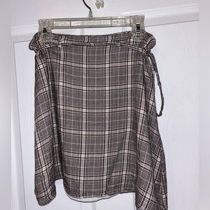 American Eagle Mini Skirt, Size 6